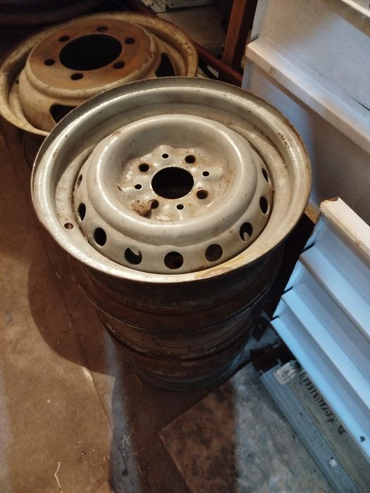 Продам штампы 13r