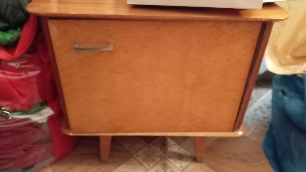 Продам спальный гарнитур (СССР)