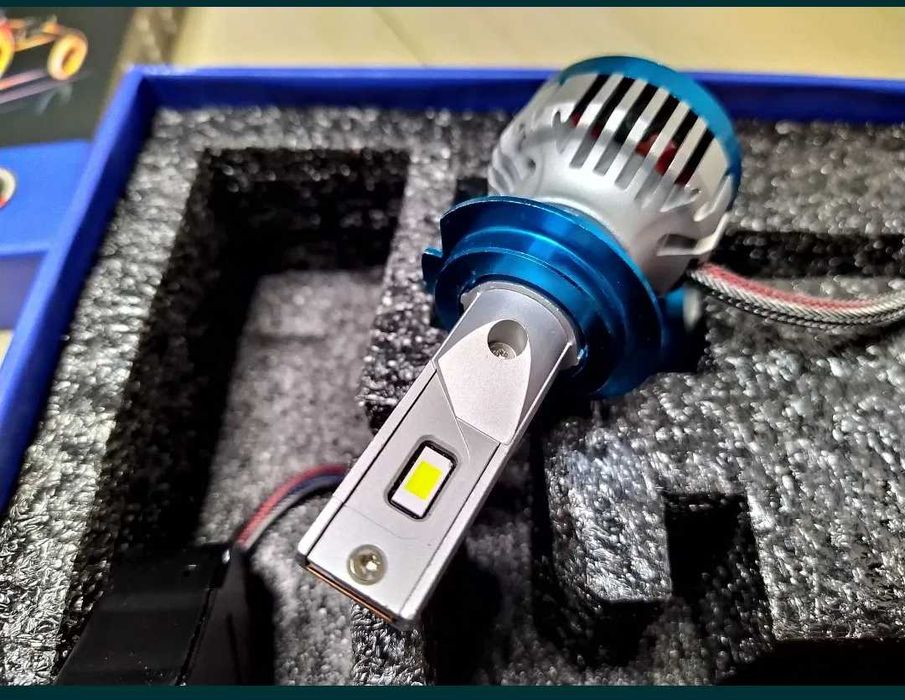 Set Becuri LED H7 Canbus 200W/25000LM 6000K / 9-30V PHILIPSCSP