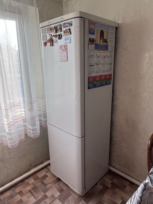 Холодильник продам