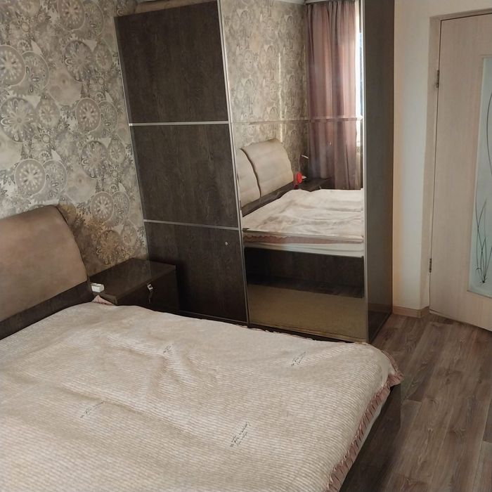 Продам 2-комнатную квартиру