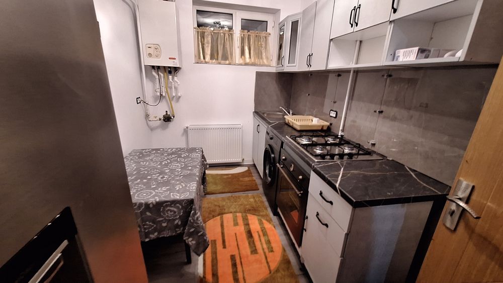 Vând apartament Dorohoi renovat