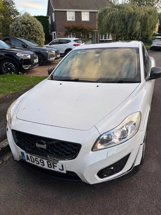 На части Volvo c30 1.6d 2011 г.