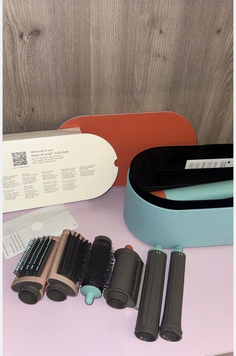 Dyson airwrap nou