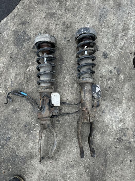 Адаптивни амортисьори бмв х5 е70 х6 е71 bmw x5 e70 x6 e71 макверсони