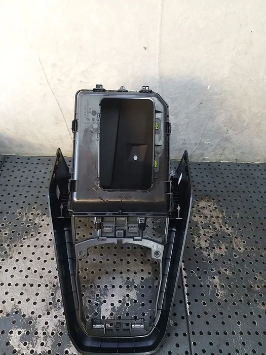 Rama ornament consola centrala vw t cross c11 d31 2gm864981 2gm857925