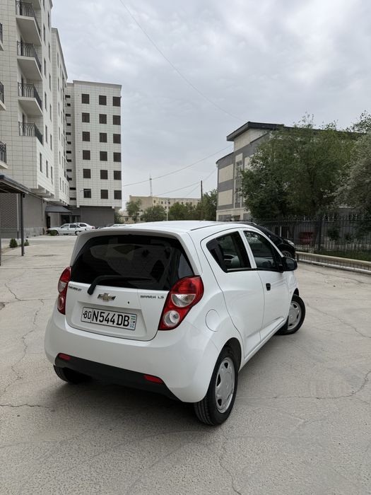 Chevrolet Spark 2012 — 2