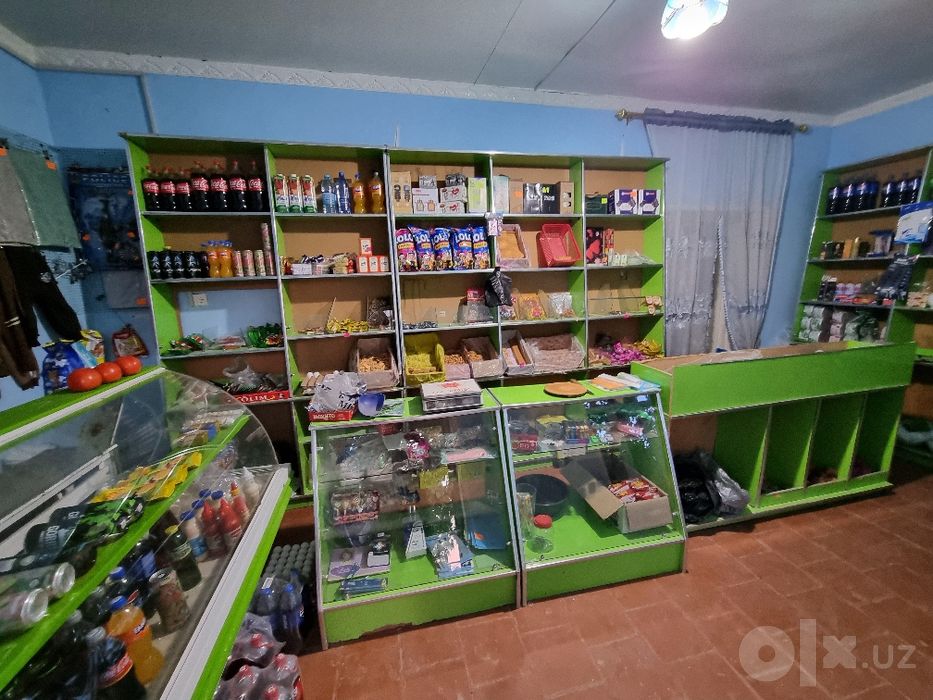 Magazin Vitrina va mebellari bilan