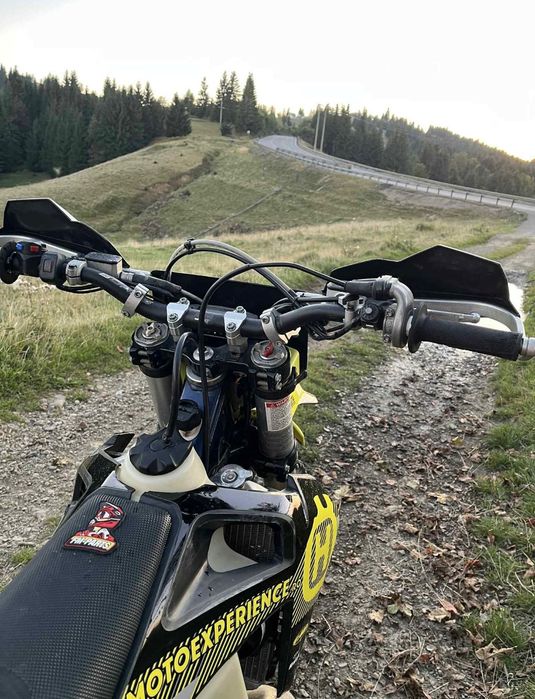 Husqvarna 300 2T 2023