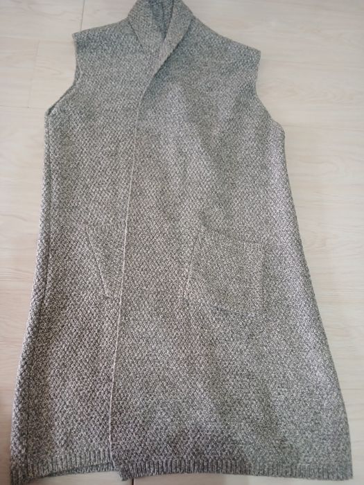 Жилет новый,  на размер 44-46