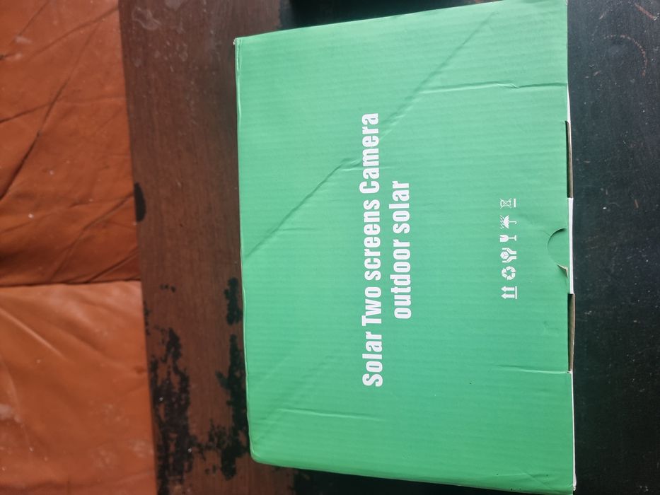 Camera de supraveghere cu panou solar si cartela sim 4g