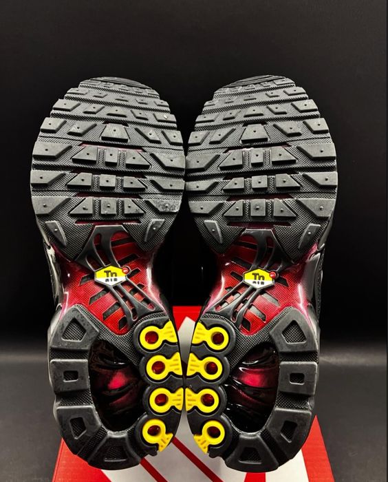 Nike Air Max Plus Carbon Fiber - 43,45