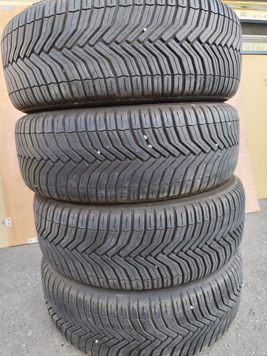 Anvelope 215 55 18 Michelin cross climate all season