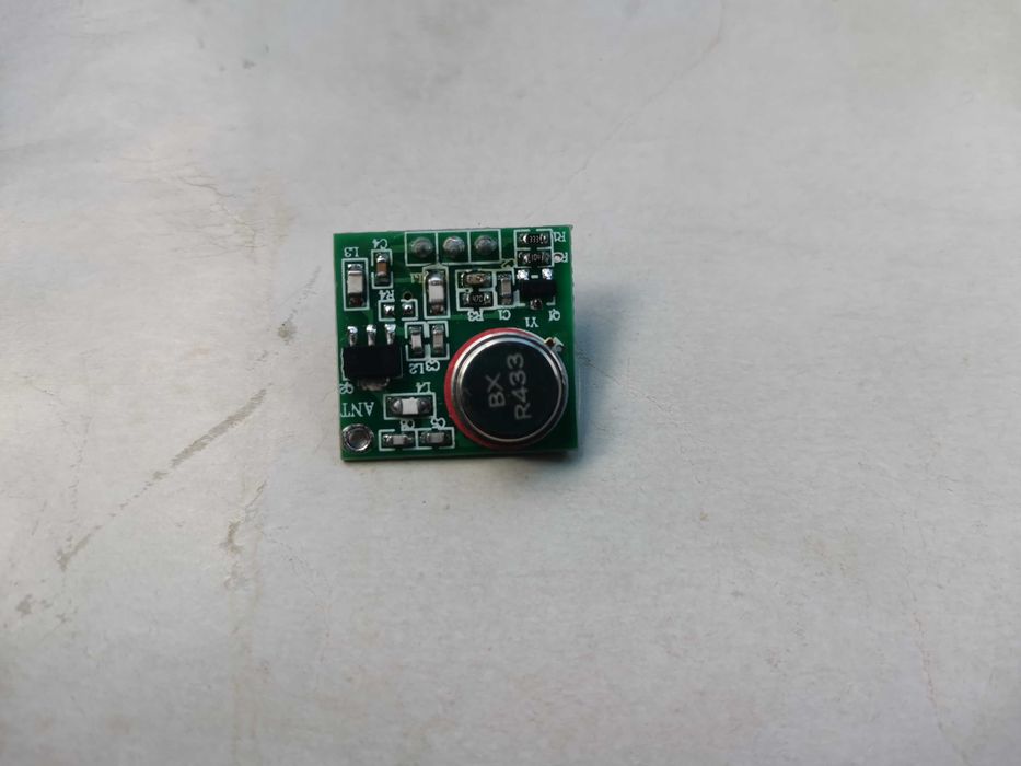 Lucky ff918-c предавател