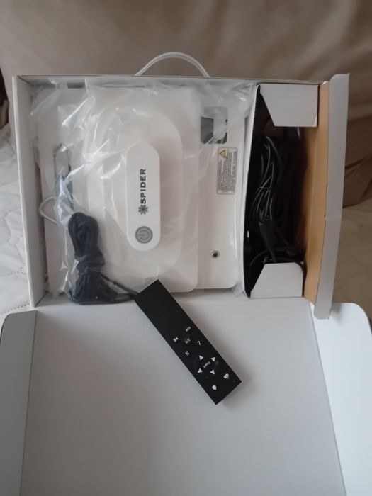 Робот за прозорци Spider Spray 2