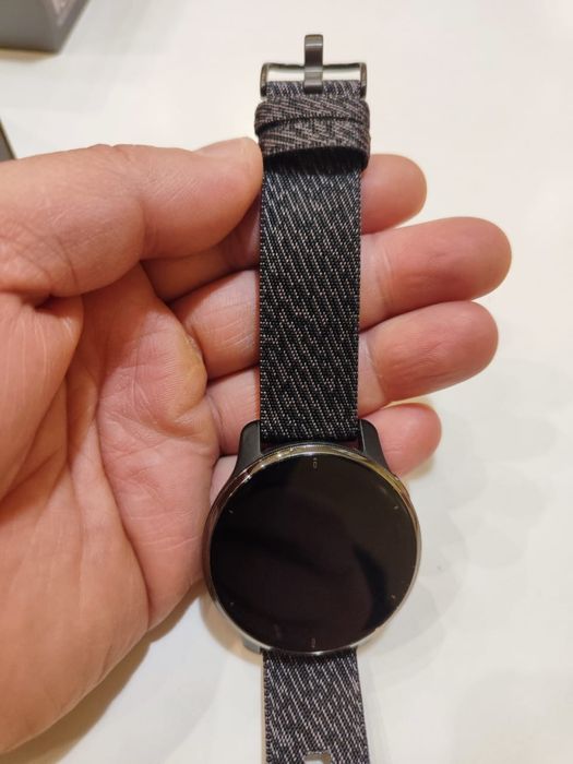 Продам Garmin venu 2 plus в отличном состоянии