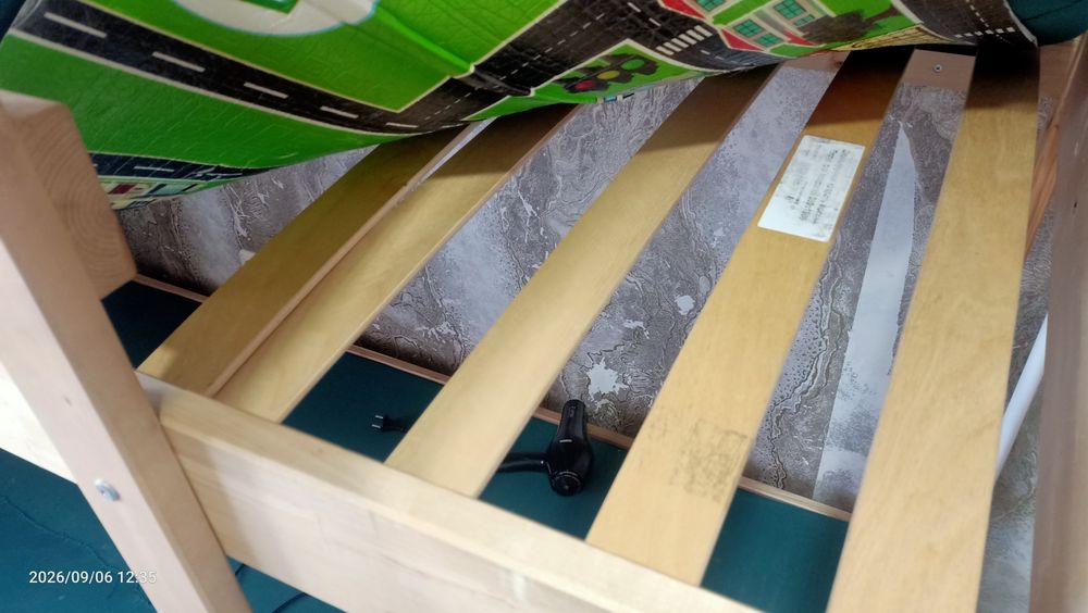 Продам кровать двухъярусная