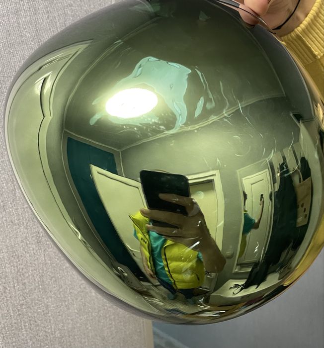 Лампион в зеленикав цвят