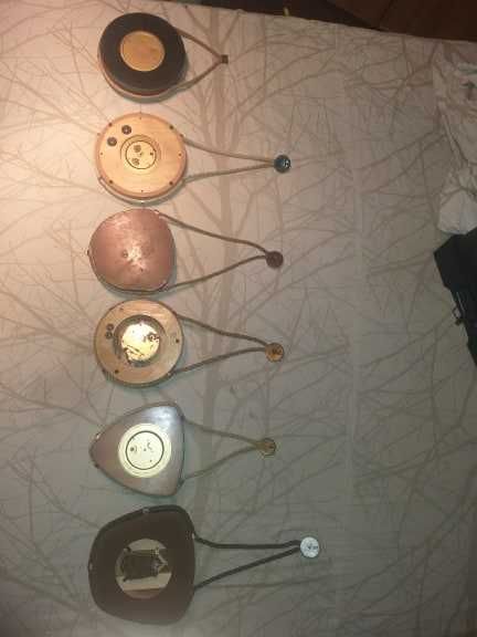 Ceas de perete mecanic     .