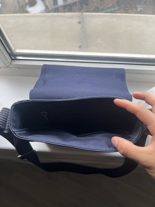 Продам барсетку Лакоста онигинал