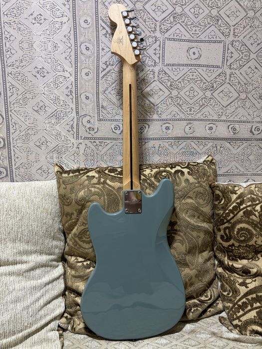 Squier Bullet Mustang HH