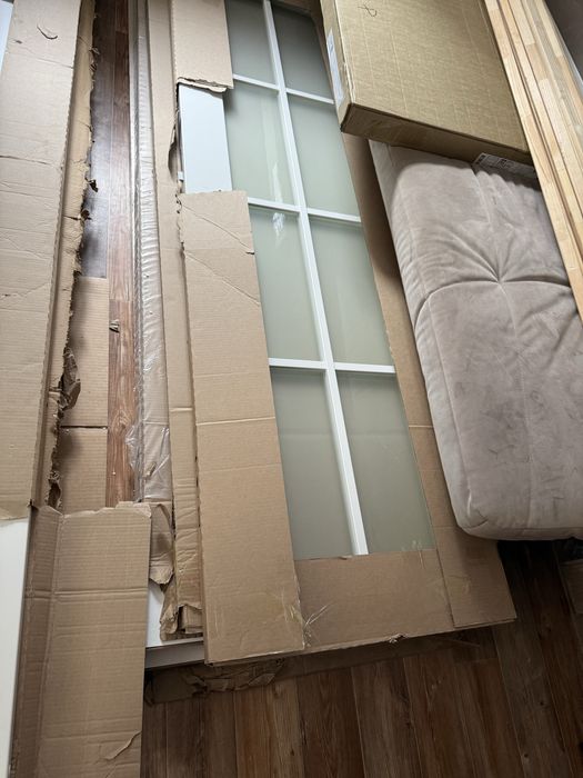 Двери новые с браком