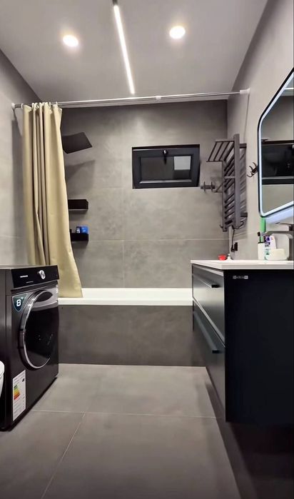 Новомосковская 3х-комнатная 75м2 Евроремонт