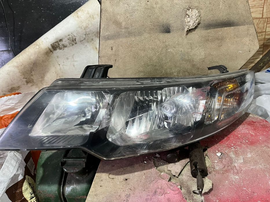 Фары Киа церато2