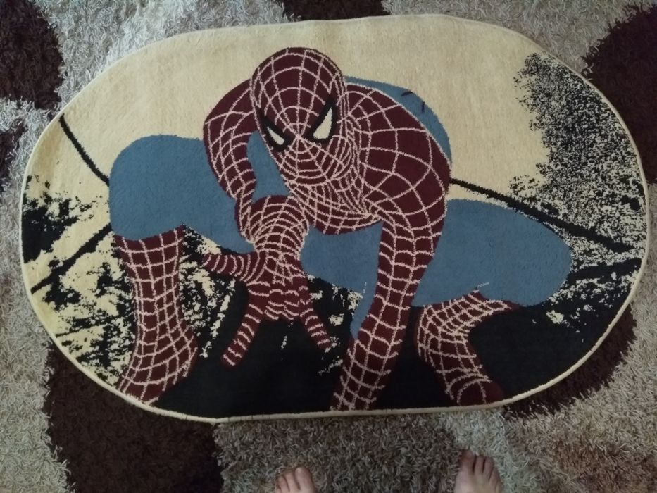Covor Spiderman pentru cameră copii