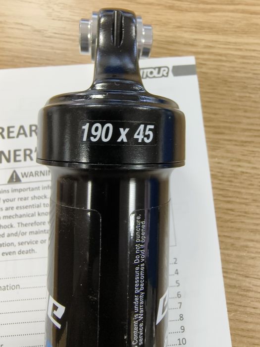 НОВ амортесьор/шок SR Suntour EDGE LO-R  190x45mm