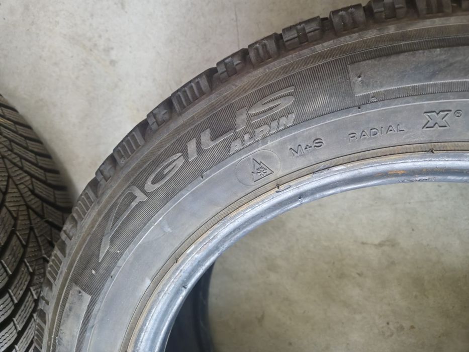 4 anvelope iarna Michelin 215 60 17 C stare buna