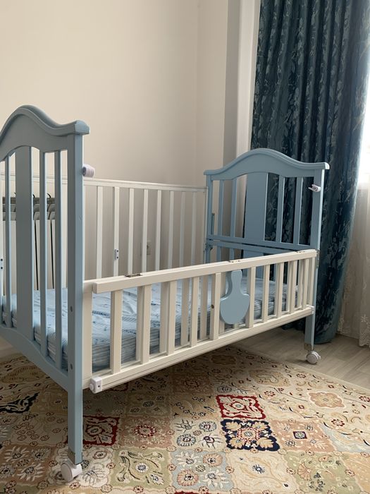 Продается манеж в хорошем состоянии