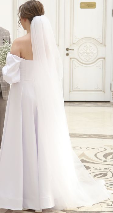 Свадебное платье