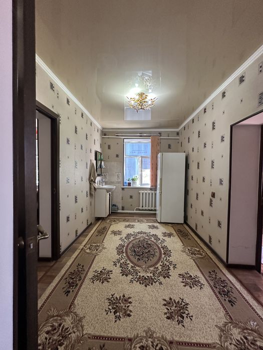 Жаңа базардан 5 бөлмелі жер үй