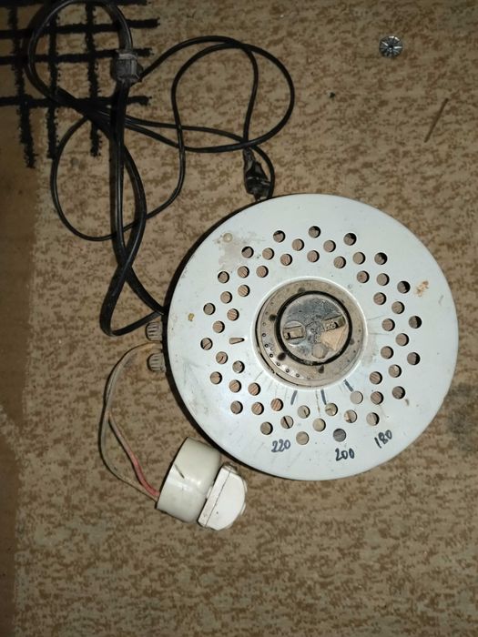 Лабораторный Автотрансформатор