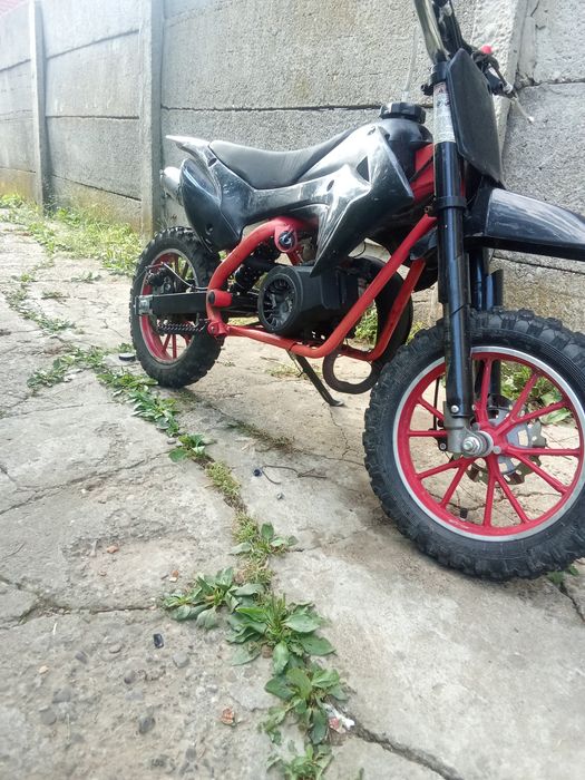 Vând Cross 50cc stare impecabilă