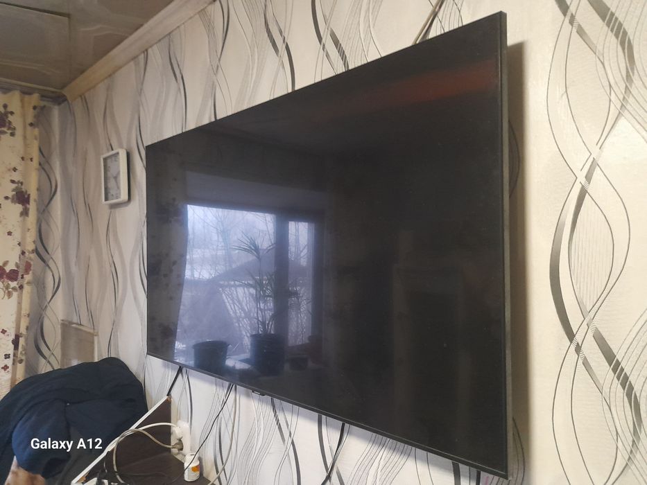 Продам телевизор самсунг