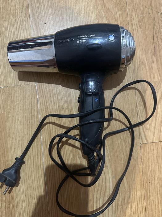Vand uscator par Rowenta Protect Pro Silencer 1800W