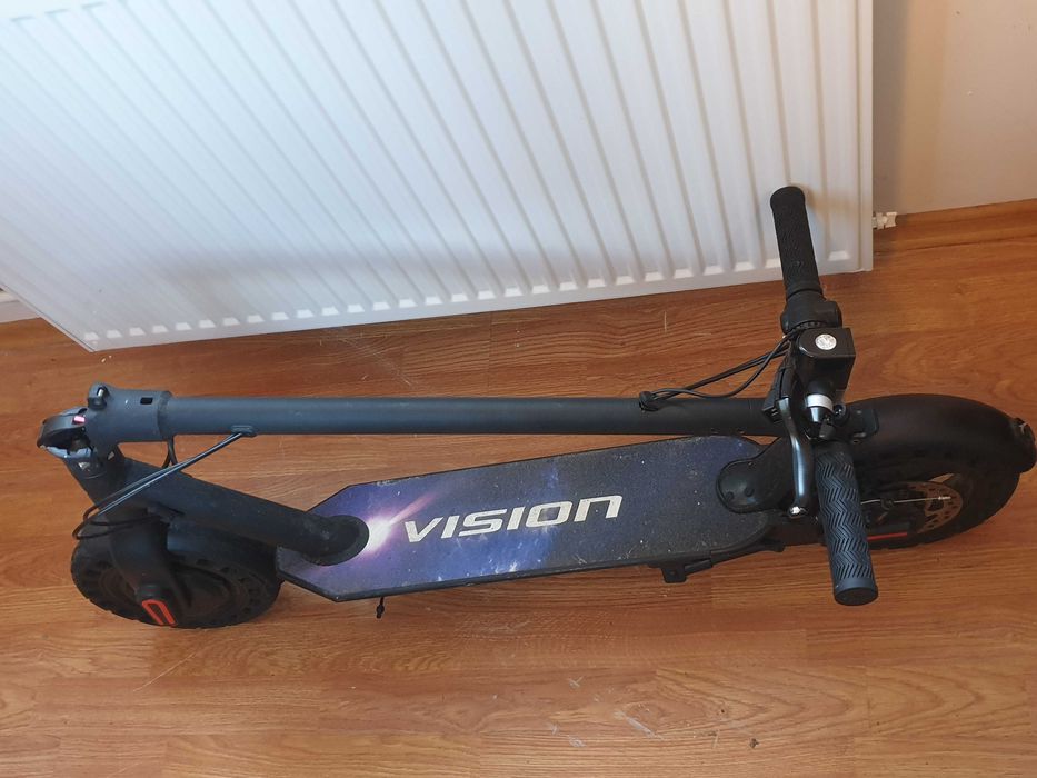 Trotineta electrică DHS 601EH Vision, aproape noua
