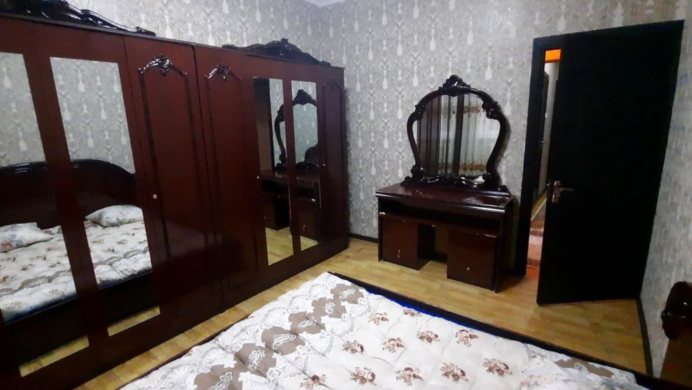 Продаётся 5/5/5 Сергели 3. Болкон 9/2