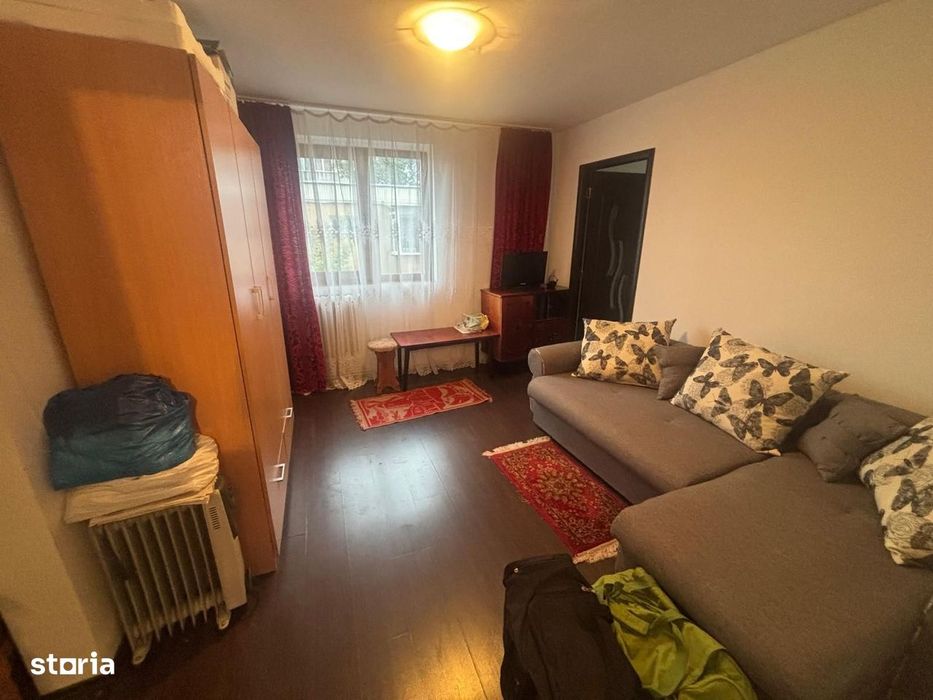 Apartament nedecomandat 2 camere Tatarasi - Flux