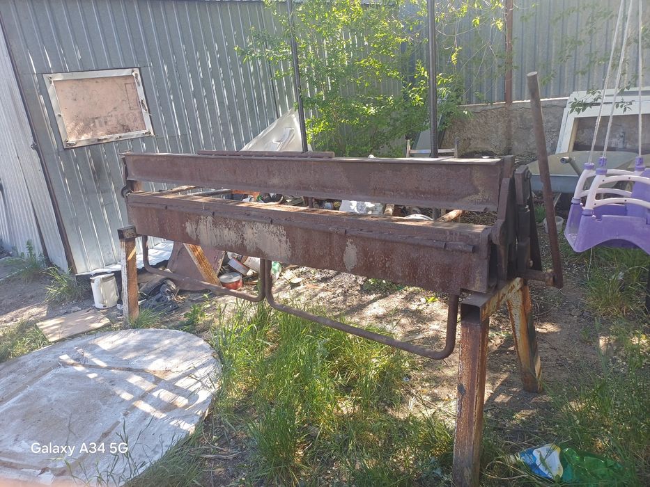 Листогибочный станок
