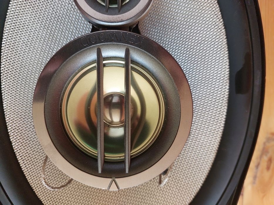 Пионер усилител, кенвод калонка сотилади аргинал оладиганла боса