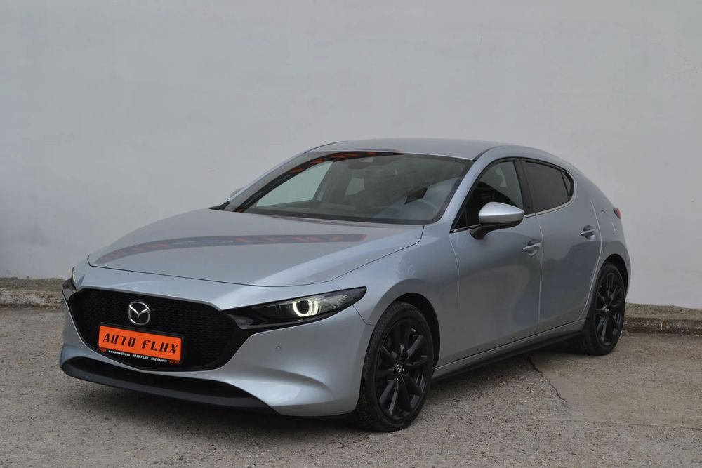 Mazda 3 Mazda 3 2.0 SkyActiv X 186 CP,Faruri LED,GARANTIE 3 ANI,TVA Inclus