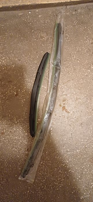 1. Stergatoare fata Suzuki SX4 Scross Myld Hibrid