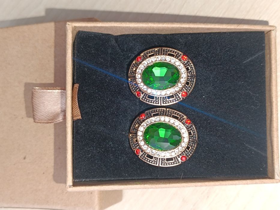 Продам серебро украшения