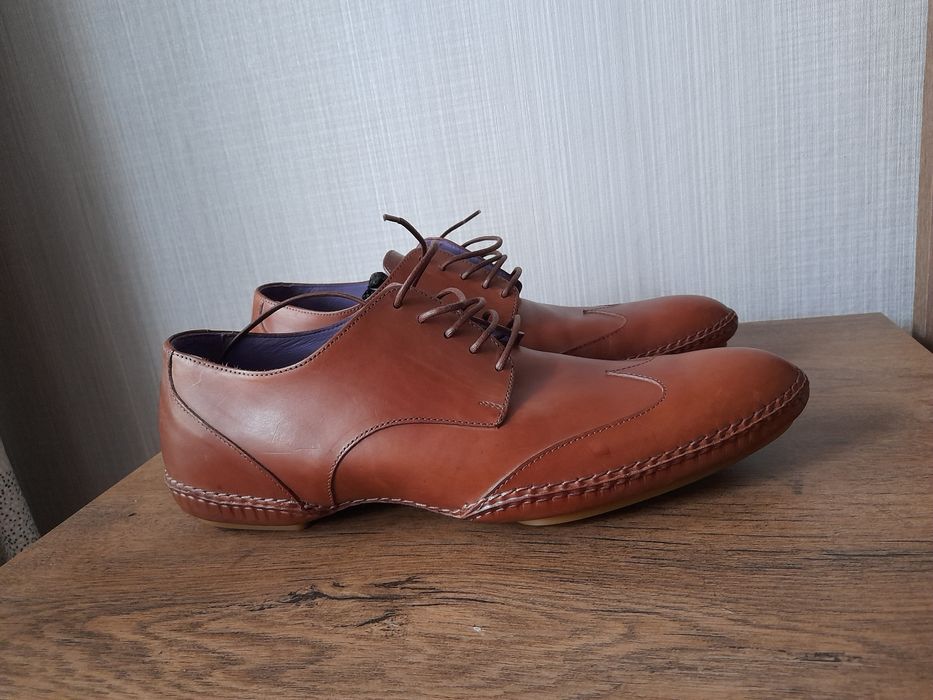 VERSACE мъжки обувки 43 номер.