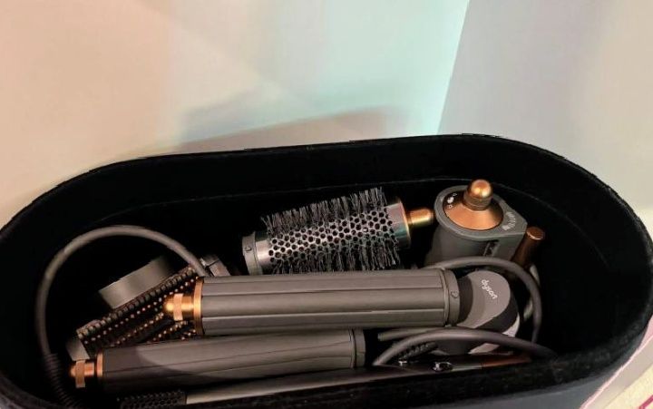 Дайсон в отличном состоянии