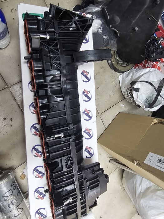 Bсмукателен колектор за бмв  N 57S