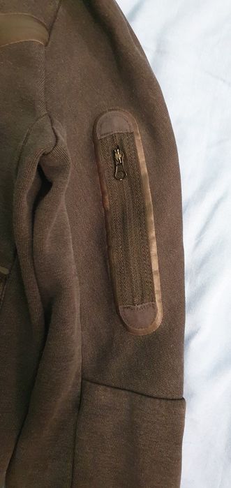 Продавам детски дрехи nike и the north face